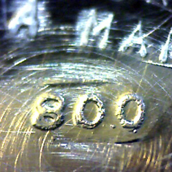 Oro 800 esiste